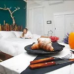 Santa Lucia 산타테레사의갈루라