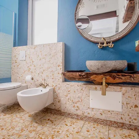 Santa Lucia 4*